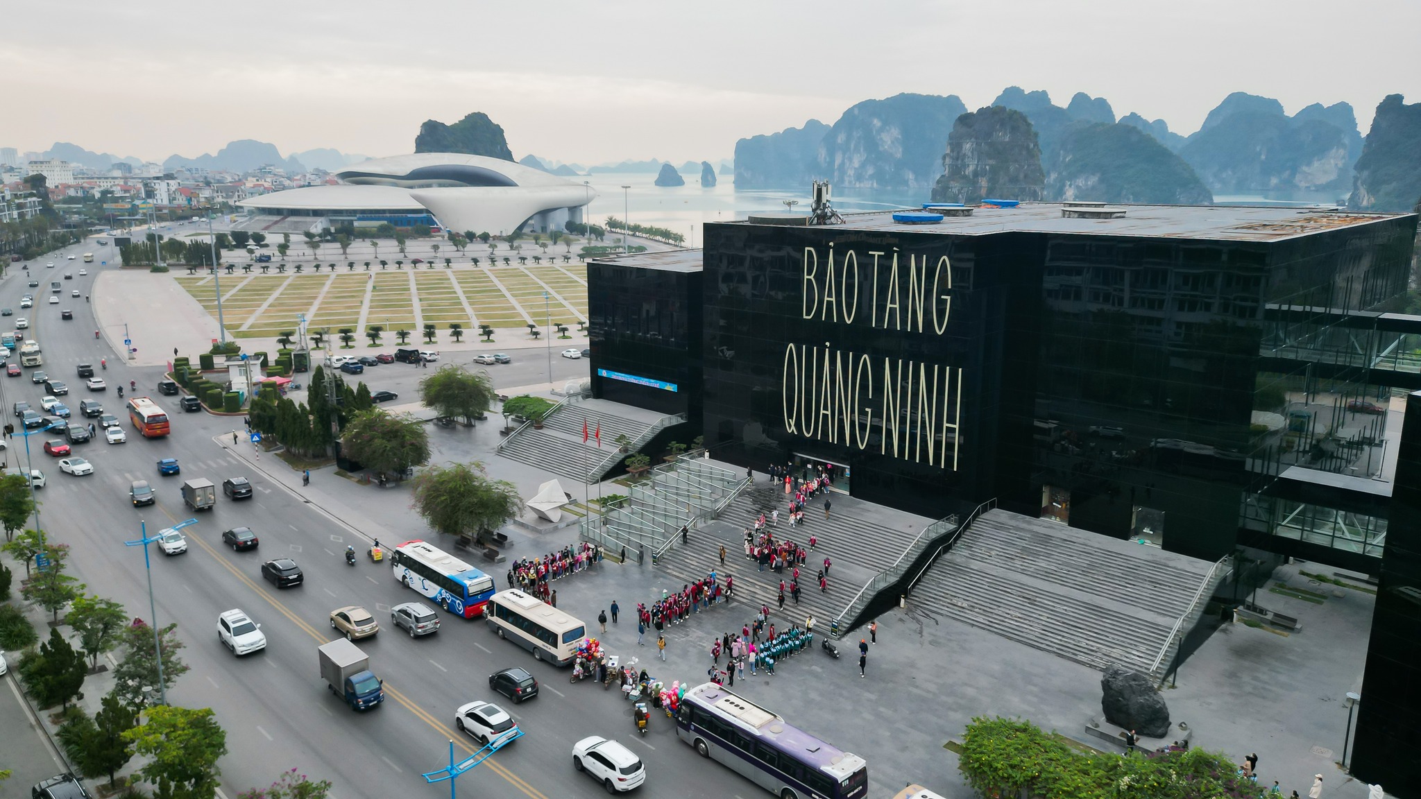 Ha Long Bay
